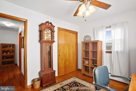 Entry Way - 4541 Tyaskin Rd, Tyaskin, MD 21865 photo 4 of 4