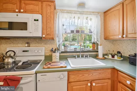 Kitchen - 1107 Frederick Ave, Salisbury, MD 21801 photo 3 of 3