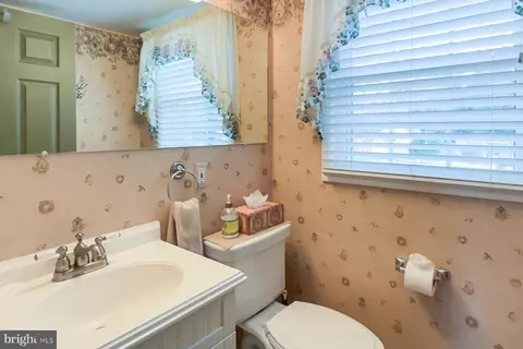 Bath - 1107 Frederick Ave, Salisbury, MD 21801 photo 2 of 2