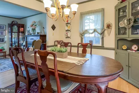 Dining - 1107 Frederick Ave, Salisbury, MD 21801 photo 1 of 2