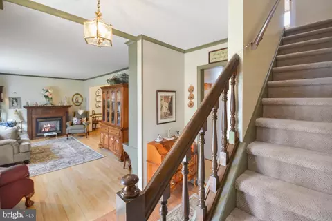 Entry Way - 1107 Frederick Ave, Salisbury, MD 21801 photo 4 of 4
