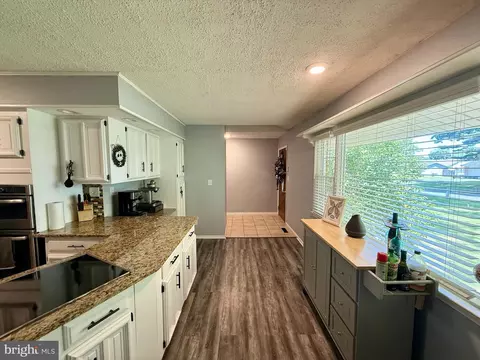 Entry Way - 8264 Arden Dr, Salisbury, MD 21804 photo 1 of 2