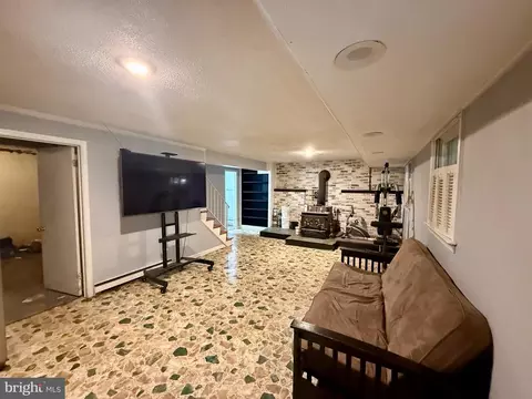 Living - 8264 Arden Dr, Salisbury, MD 21804 photo 3 of 3