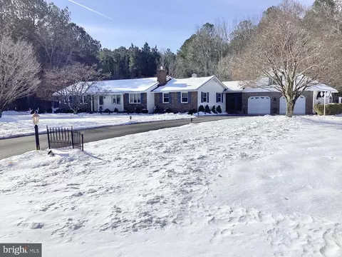 4140 Coulbourn Mill Rd, Salisbury, MD 21804
