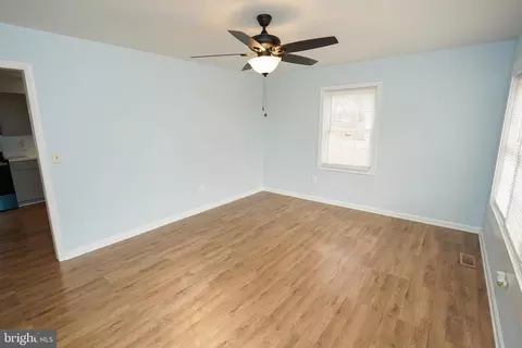 Living - 28144 Stanford Rd, Eden, MD 21822 photo 3 of 4