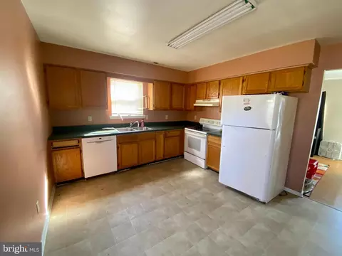 Kitchen - 411 Dover St, Salisbury, MD 21804 photo 1 of 3
