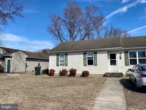 Exterior - 411 Dover St, Salisbury, MD 21804 photo 2 of 3