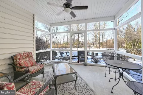 Exterior - 5184 River Cir, Quantico, MD 21856 photo 4 of 8
