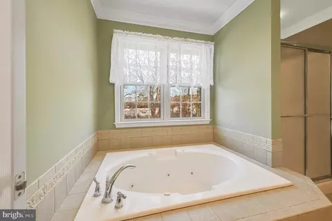 Bath - 5184 River Cir, Quantico, MD 21856 photo 3 of 3