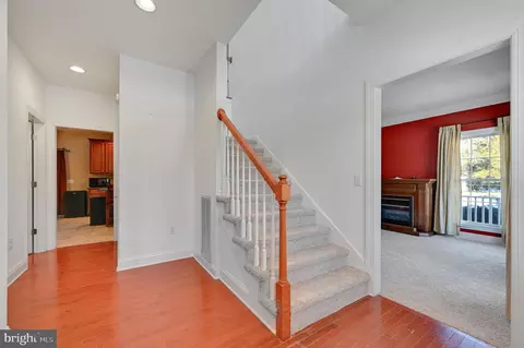 Entry Way - 5184 River Cir, Quantico, MD 21856 photo 1 of 7