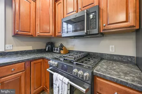 Kitchen - 5184 River Cir, Quantico, MD 21856 photo 3 of 3