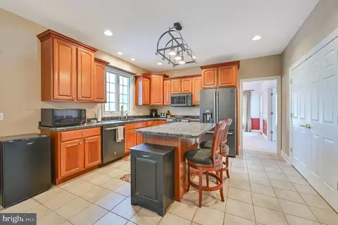 Kitchen - 5184 River Cir, Quantico, MD 21856 photo 1 of 3