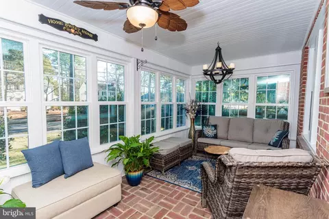 Exterior - 514 N Pinehurst Ave, Salisbury, MD 21801 photo 14 of 15