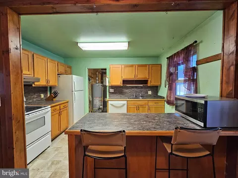 Kitchen - 307 Brookview Dr, Salisbury, MD 21804 photo 1 of 1