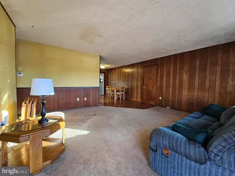Living - 307 Brookview Dr, Salisbury, MD 21804 photo 2 of 2