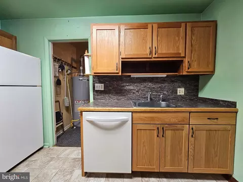 Other - 307 Brookview Dr, Salisbury, MD 21804 photo 3 of 10