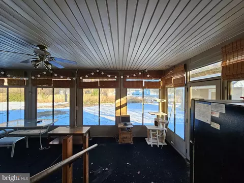 Exterior - 307 Brookview Dr, Salisbury, MD 21804 photo 2 of 8