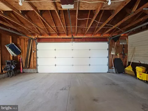 Exterior - 307 Brookview Dr, Salisbury, MD 21804 photo 5 of 8