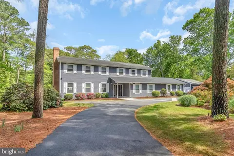 1702 Old Mill Ln, Fruitland, MD 21826