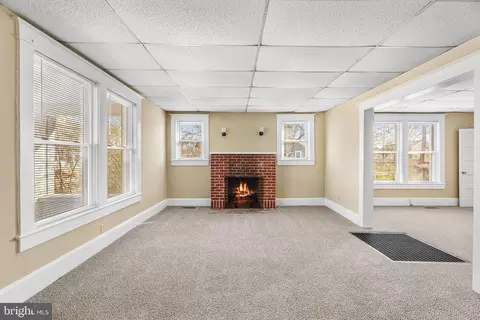 404-406 E Pine St, Delmar, MD 21875 photo 14