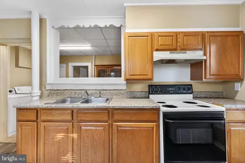 404-406 E Pine St, Delmar, MD 21875 photo 17