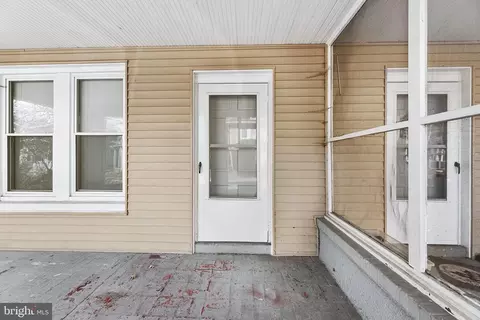 404-406 E Pine St, Delmar, MD 21875 photo 4