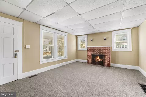 404-406 E Pine St, Delmar, MD 21875 photo 13
