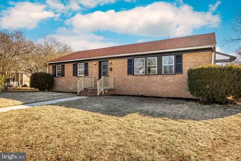 905 Price Rd, Salisbury, MD 21801