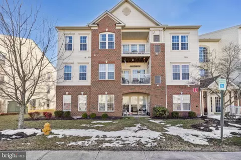 2005 Whispering Ponds Ct #2A, Salisbury, MD 21804