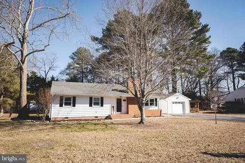 907 Montrose Dr, Salisbury, MD 21804