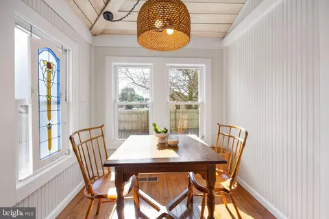 Dining - 4569 Tyaskin Rd, Tyaskin, MD 21865 photo 5 of 6