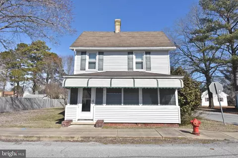 117 E Church St, Hebron, MD 21830 photo 1