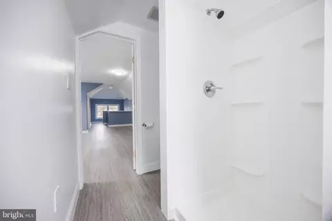 Entry Way - 501 E Lincoln Ave, Salisbury, MD 21801 photo 10 of 10