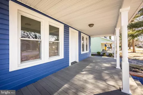 Exterior - 501 E Lincoln Ave, Salisbury, MD 21801 photo 4 of 12