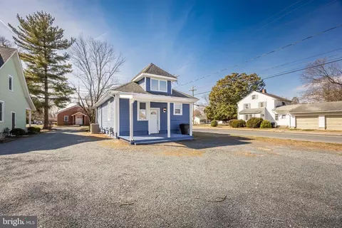 Exterior - 501 E Lincoln Ave, Salisbury, MD 21801 photo 5 of 12