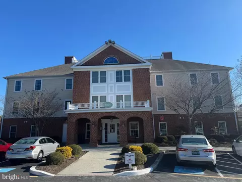 1101 S Schumaker Dr #306, Salisbury, MD 21804