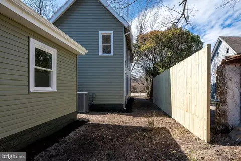 Exterior - 20121 Nanticoke Rd, Nanticoke, MD 21840 photo 11 of 21