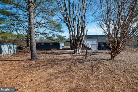Exterior - 20121 Nanticoke Rd, Nanticoke, MD 21840 photo 13 of 21