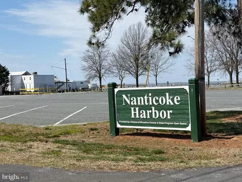 Exterior - 20121 Nanticoke Rd, Nanticoke, MD 21840 photo 18 of 21
