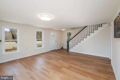 Living - 20121 Nanticoke Rd, Nanticoke, MD 21840 photo 1 of 4