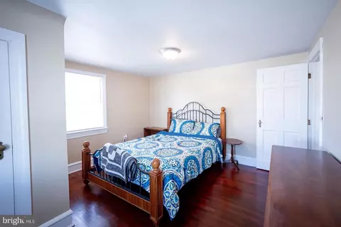Bedroom - 1033 E Main St, Salisbury, MD 21804 photo 8 of 8