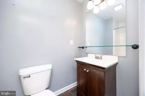 Bath - 2115 Ruxton Dr, Salisbury, MD 21801 photo 2 of 2