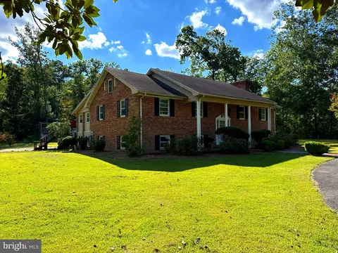 6364 Crockett Ln, Salisbury, MD 21801
