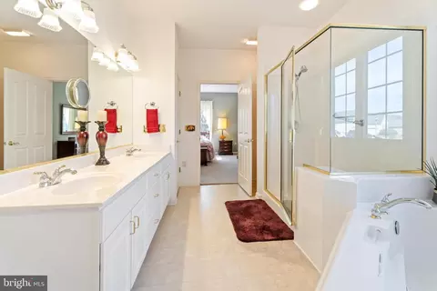 Bath - 216 Creekside Dr, Salisbury, MD 21804 photo 1 of 6