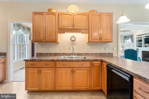 Kitchen - 216 Creekside Dr, Salisbury, MD 21804 photo 1 of 4