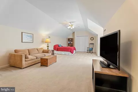 Bedroom - 216 Creekside Dr, Salisbury, MD 21804 photo 10 of 10