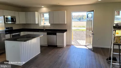7461 Market St, Willards, MD 21874 photo 5