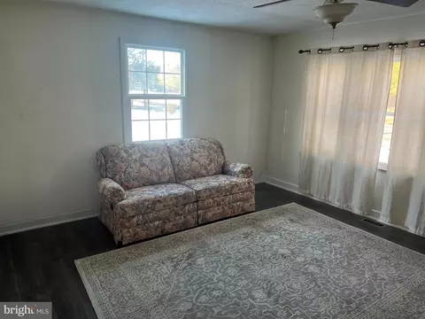 Living - 31717 Melson Rd, Delmar, MD 21875 photo 1 of 1