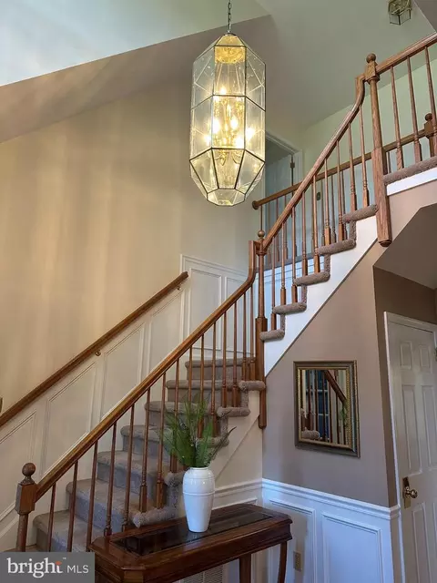 Entry Way - 5773 Cairn Ct, Salisbury, MD 21801 photo 2 of 5