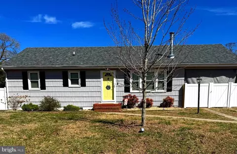 301 Woodcrest Ave, Salisbury, MD 21804